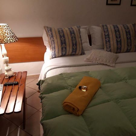 Colombare Di Sirmione Debora Maison B&B المظهر الخارجي الصورة