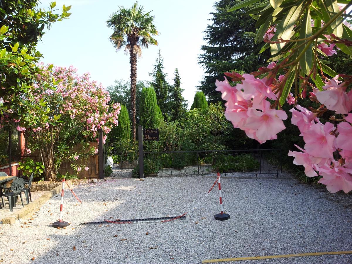 Colombare Di Sirmione Debora Maison B&B المظهر الخارجي الصورة