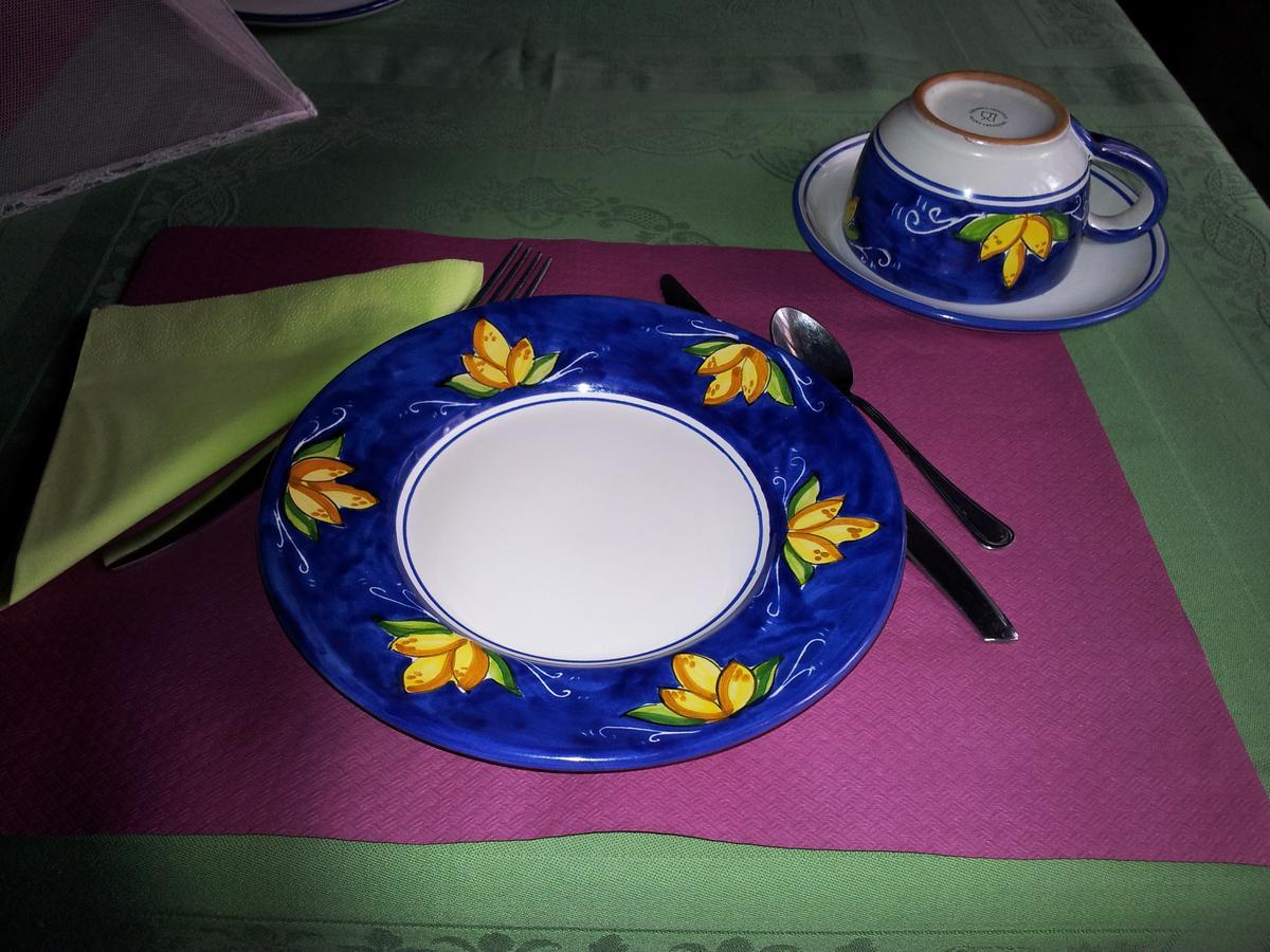 Colombare Di Sirmione Debora Maison B&B المظهر الخارجي الصورة