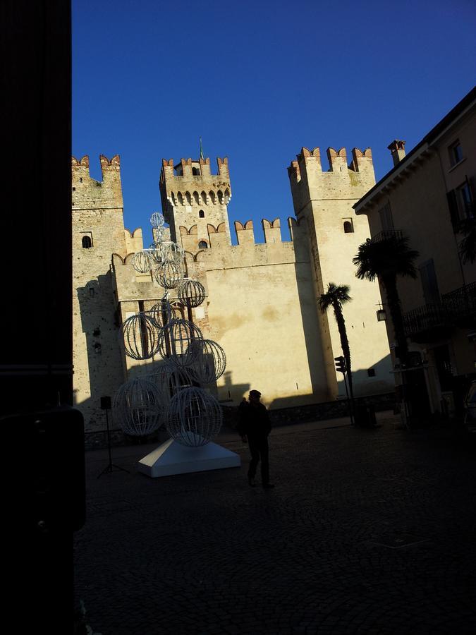 Colombare Di Sirmione Debora Maison B&B المظهر الخارجي الصورة