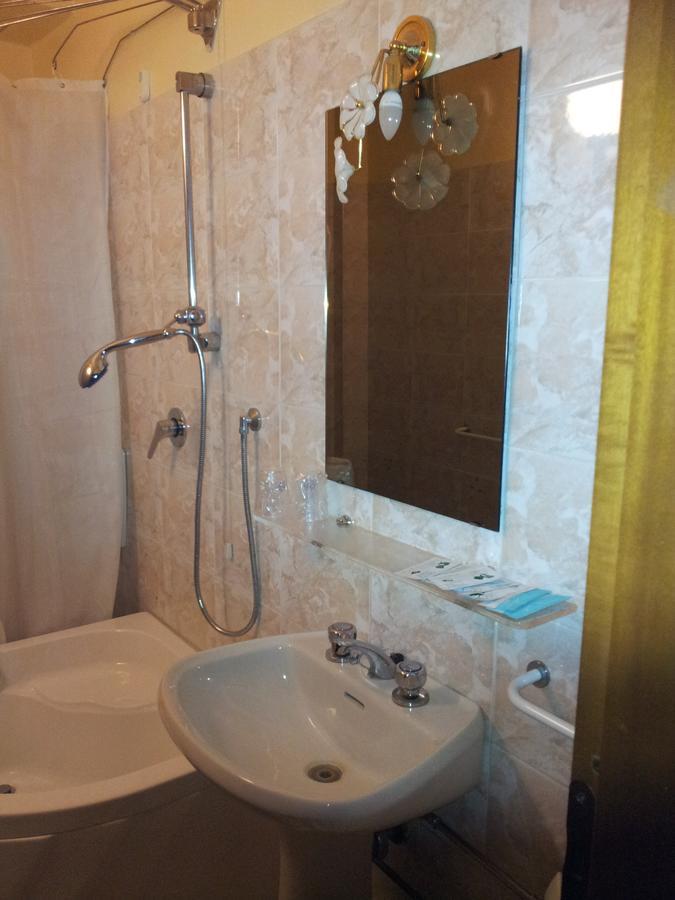 Colombare Di Sirmione Debora Maison B&B المظهر الخارجي الصورة